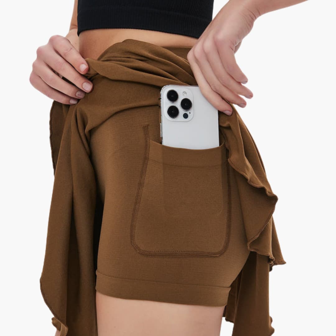 Short femme avec taille élastique et poches latérales