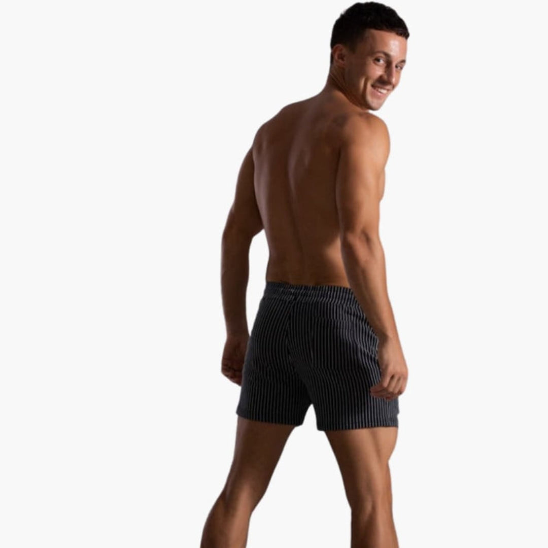 Pantaloncini da uomo con coulisse e motivo a righe