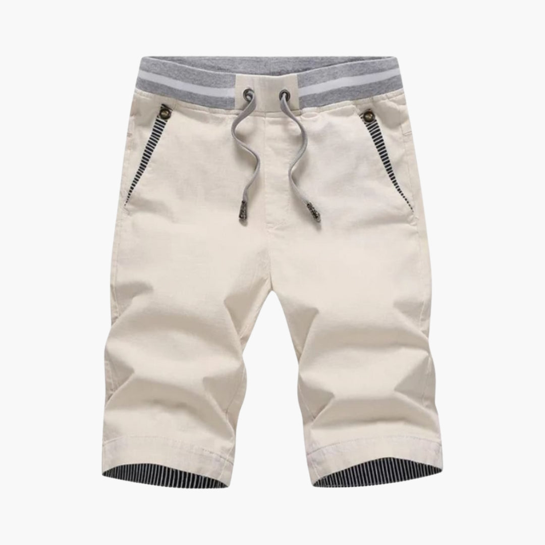 Pantaloncini uomo con tasche laterali e orlo risvoltato