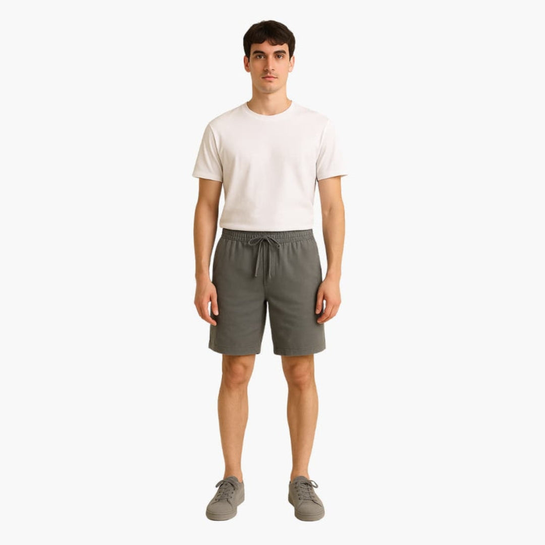 Pantaloncini uomo con superficie tinta unita e vita con cordoncino