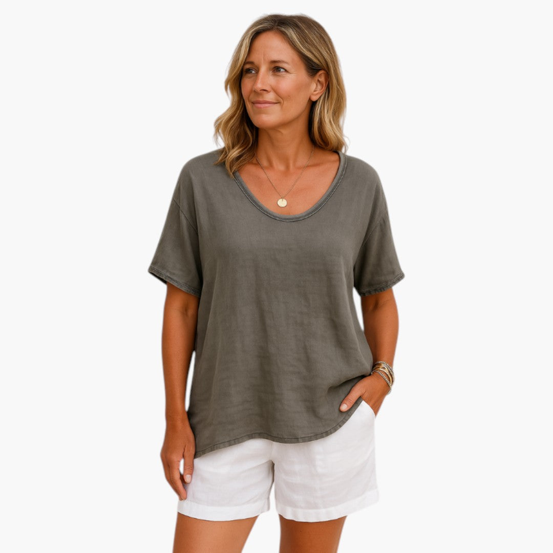 Camiseta mujer con mangas cortas y dobladillo redondeado