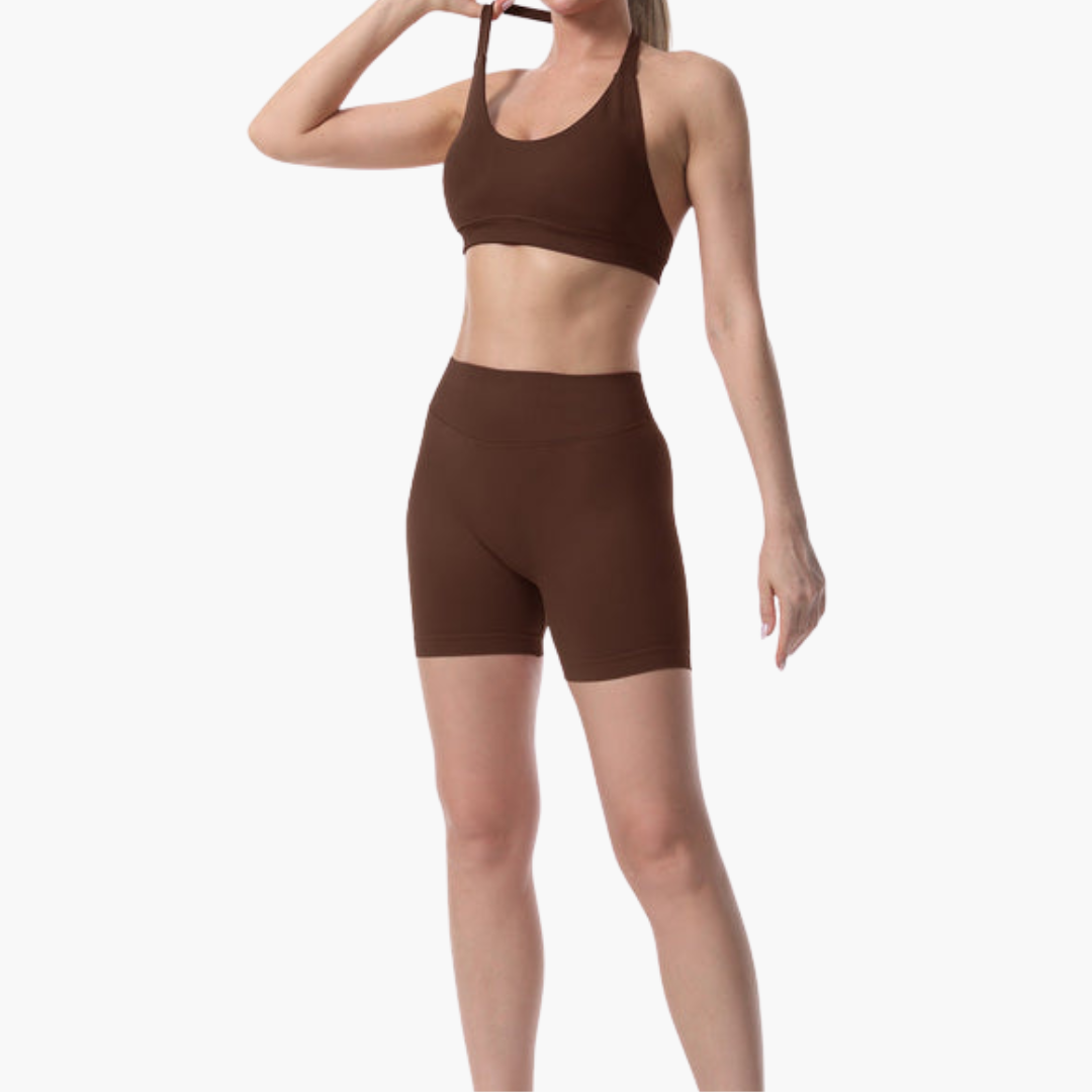 Completo reggiseno sportivo e pantaloncini da donna con schiena a nuotatore e vita elastica