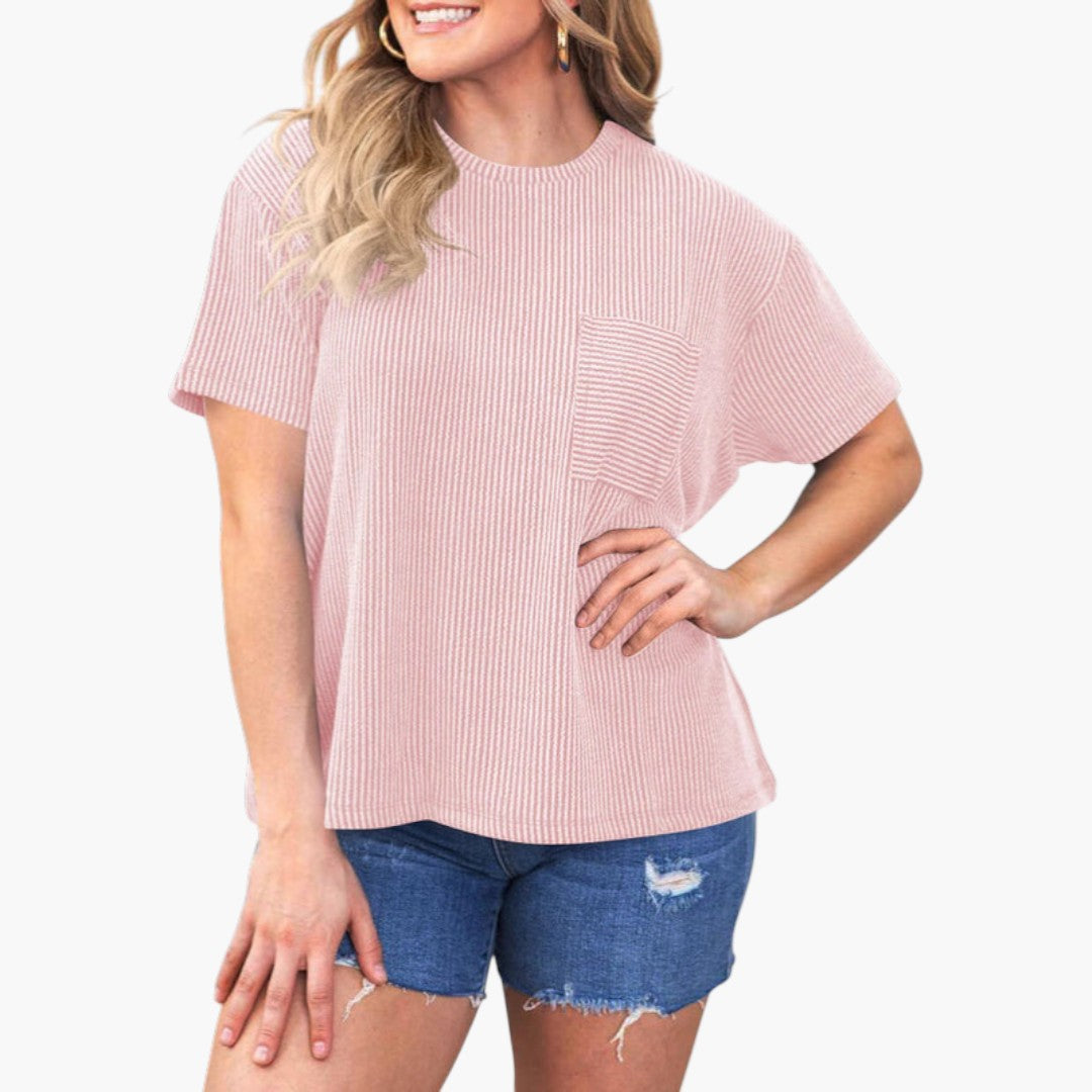 T-shirt de mulher às riscas com bolso no peito