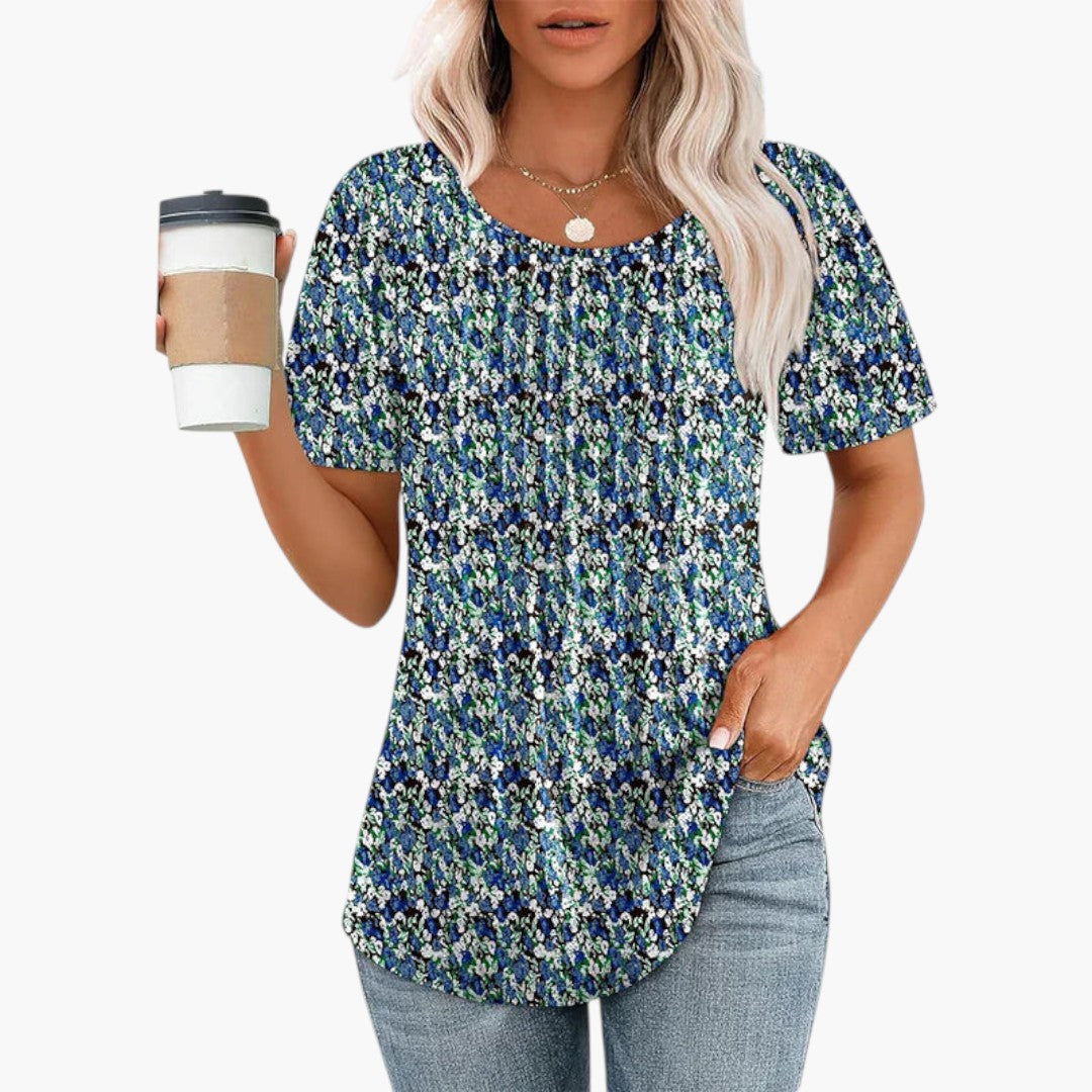 women's round-neck shirt with pleats on the front