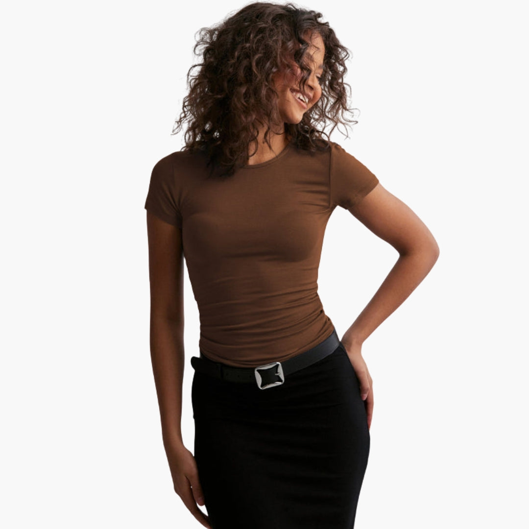 T shirt femme col rond coupe ajustée a maille extensible