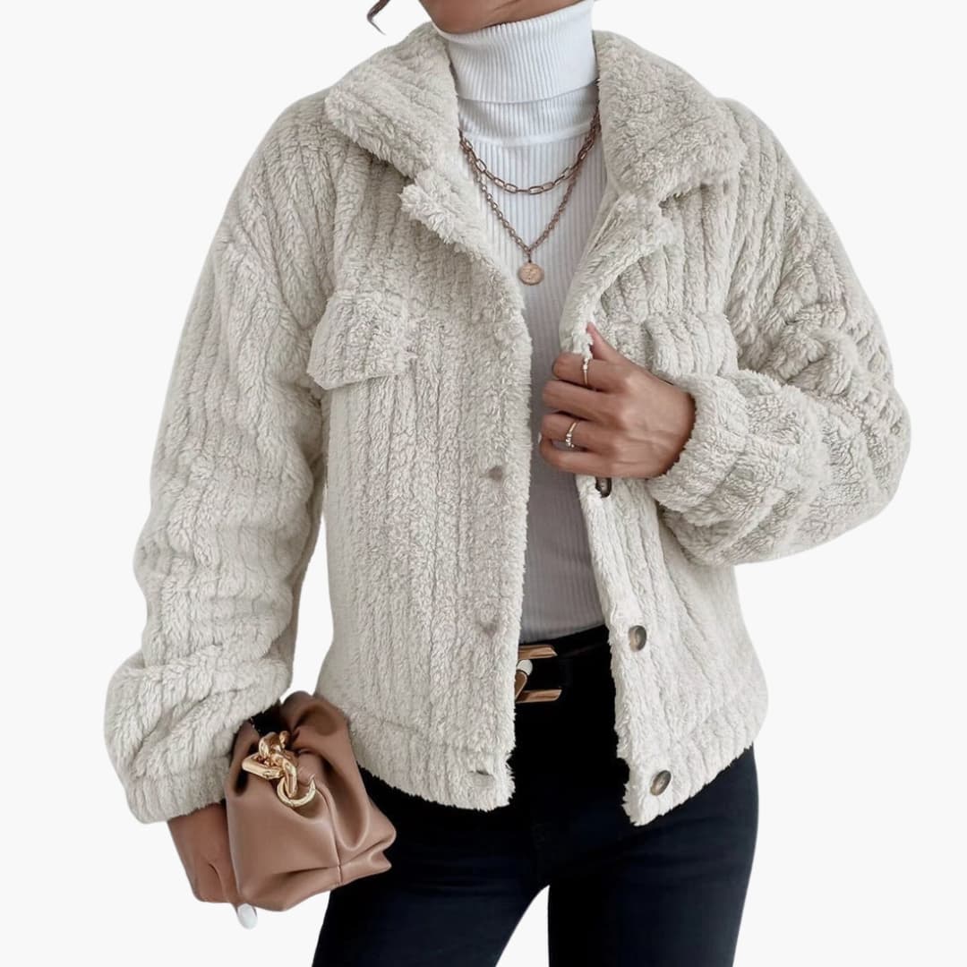 Veste femme courte avec fermeture boutonnée