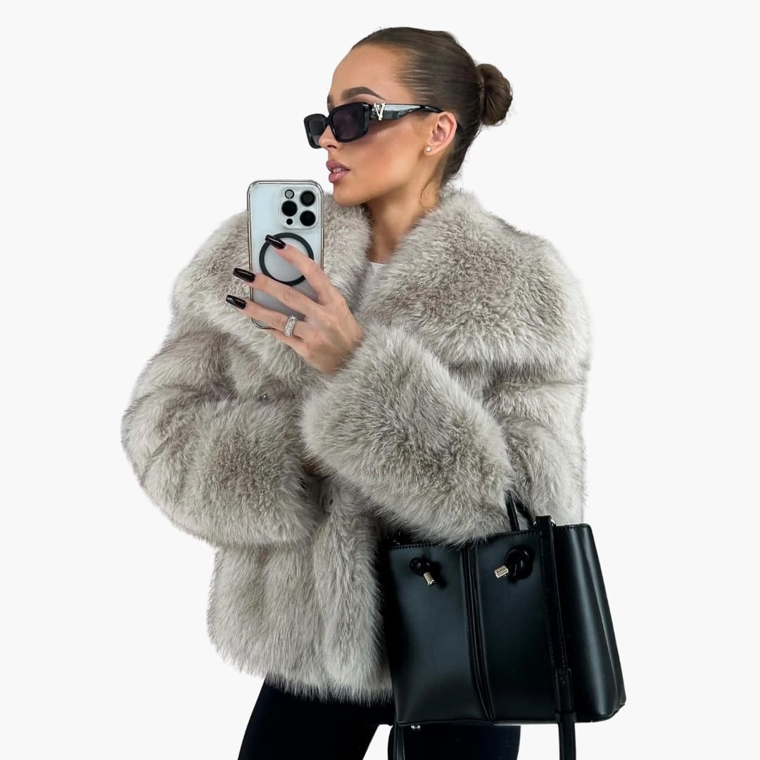 Veste femme en fausse fourrure avec manches longues