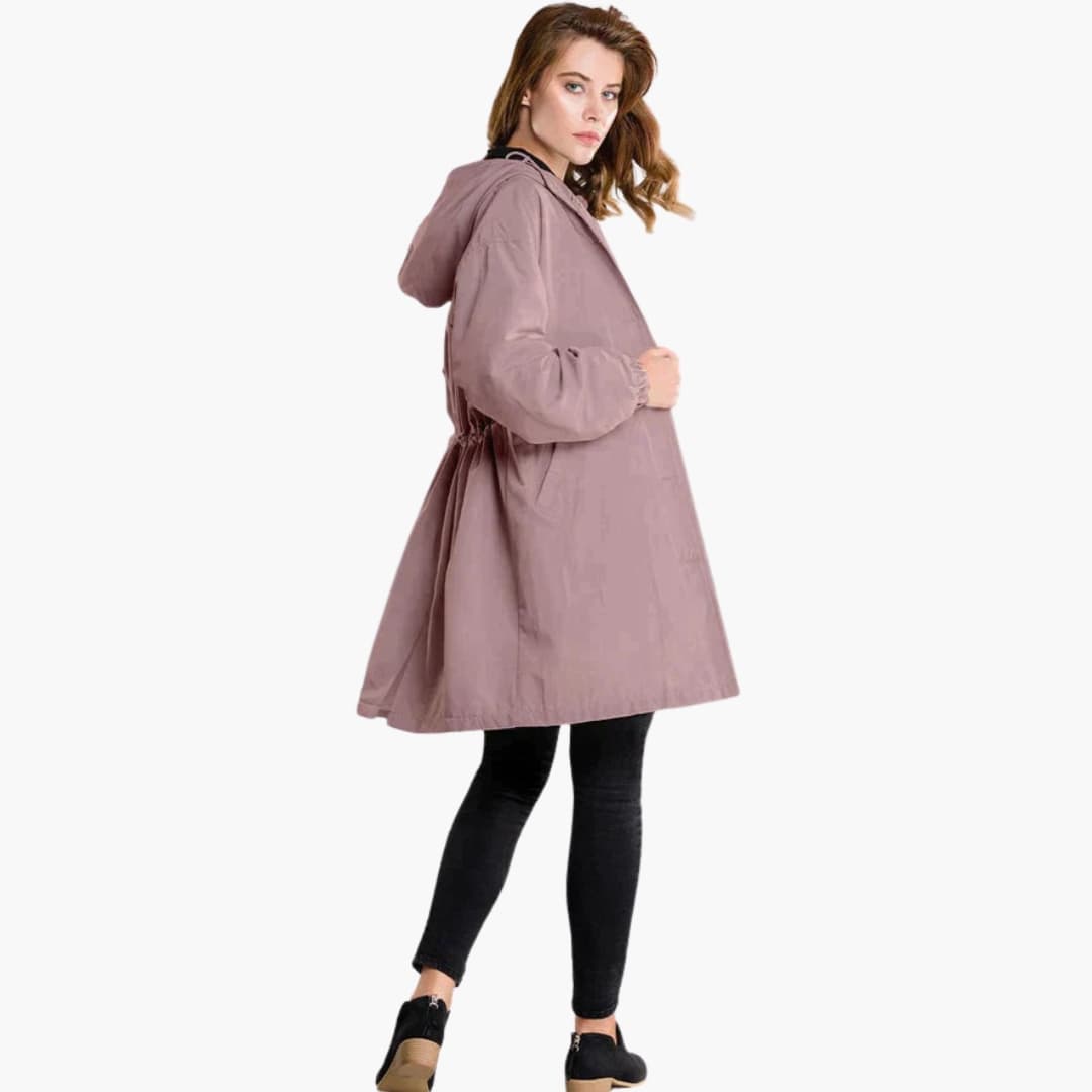 Veste femme longue avec capuche et fermeture boutonnée
