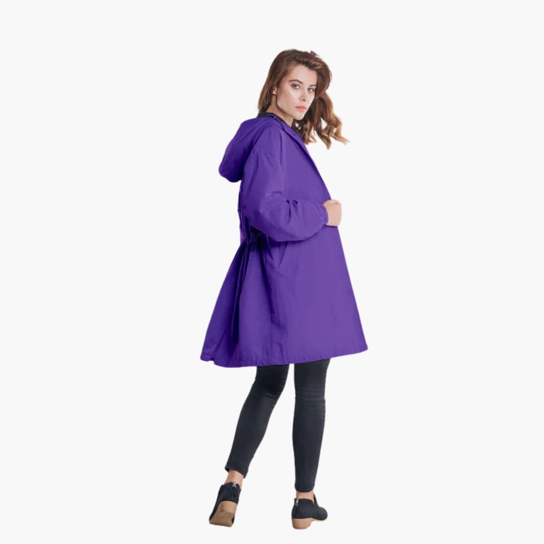 Veste femme longue avec capuche et fermeture boutonnée