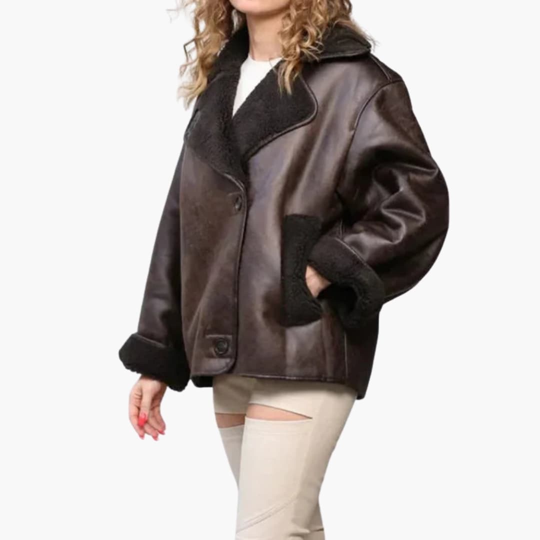 Veste femme vintage avec col à revers et poches latérales