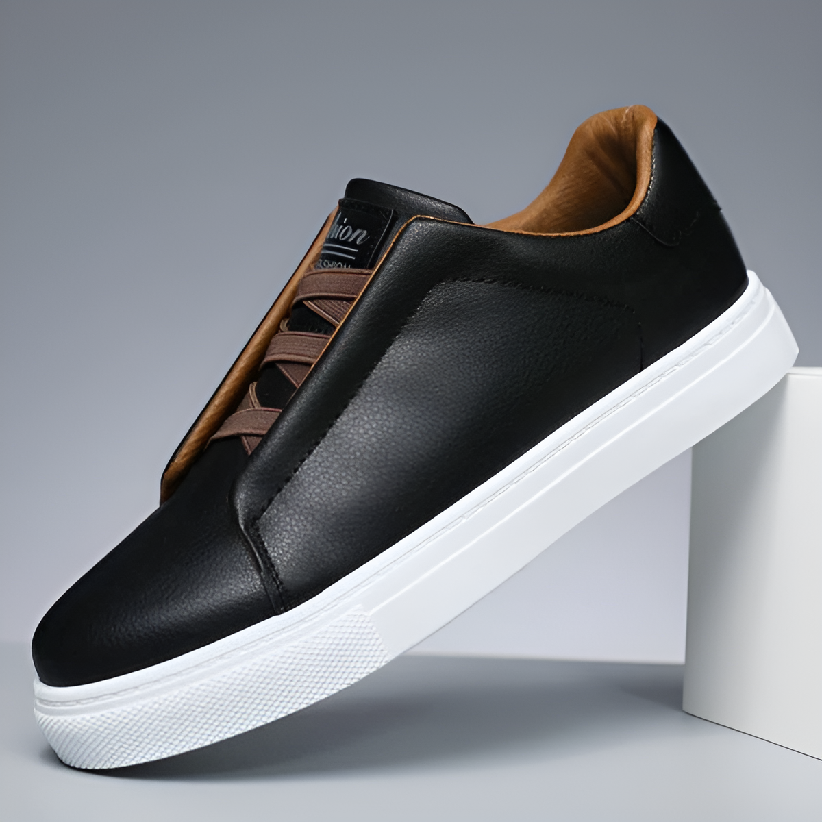 Baskets basses homme | À lacets, semelle à relief antidérapant | Style classique pour le quotidien