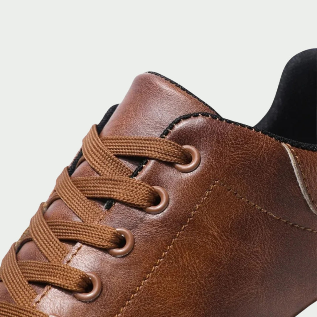 Baskets homme à lacets | Semelle amortissante antidérapante | Coupe basse confortable, style classique