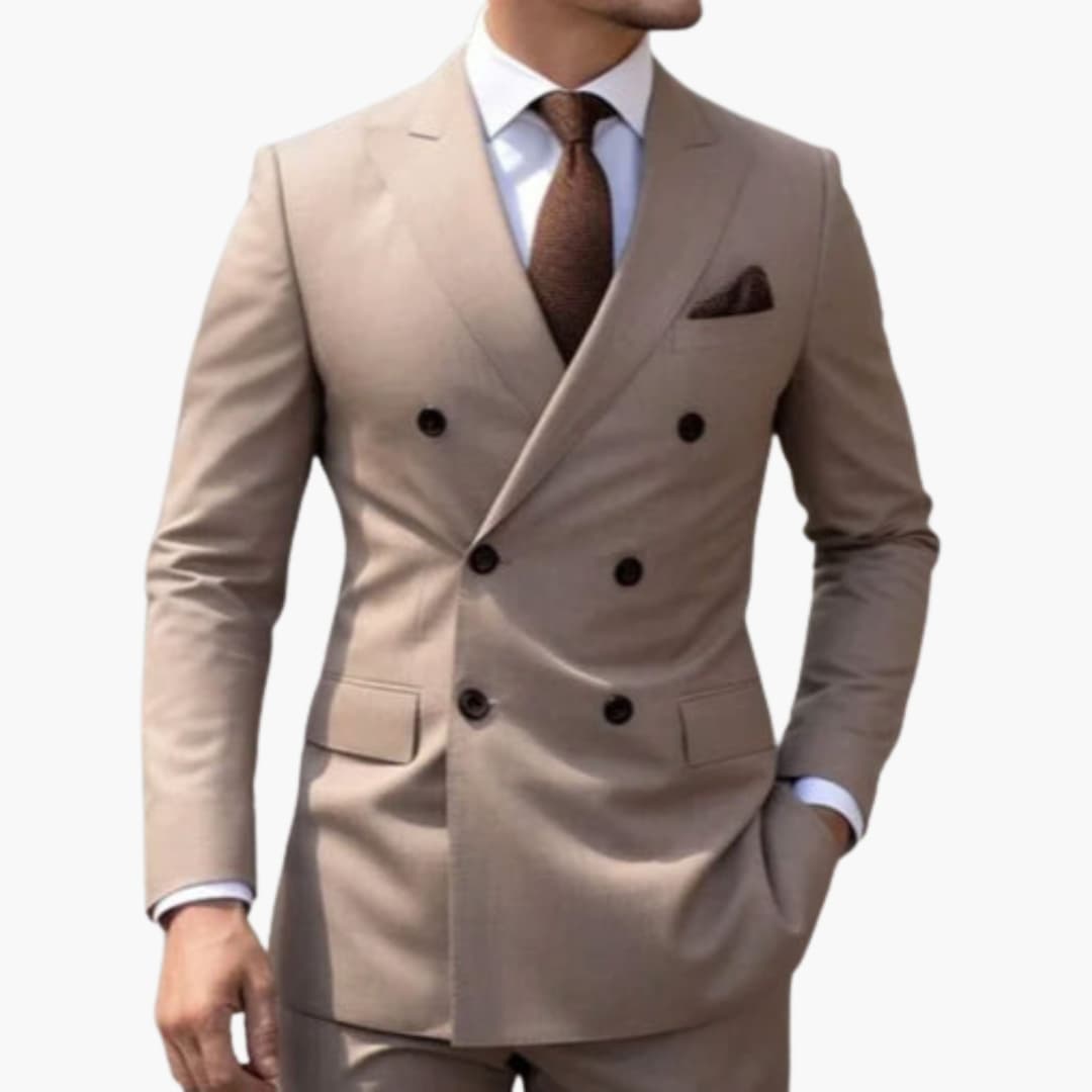Costume homme deux pièces avec veste croisée et six boutons
