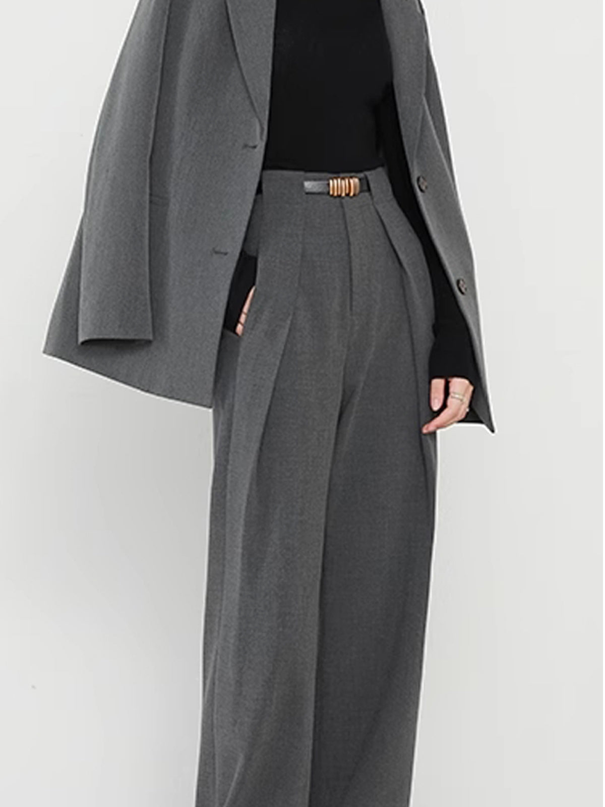 Pantalon femme coupe droite ajustée | Élégant et confortable pour bureau et quotidien