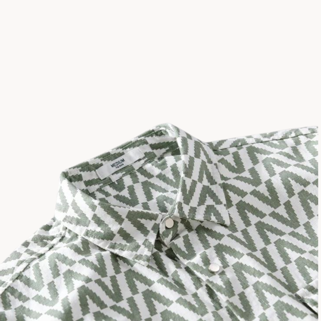 Chemise homme coupe décontractée | Motif graphique style patchwork, col structuré | Boutonnage intégral, look polyvalent
