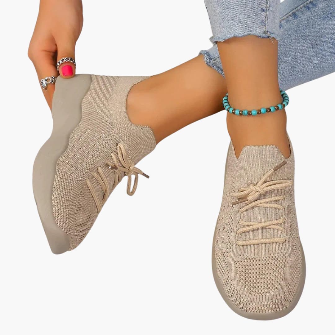 Baskets à lacets pour femmes avec tige en maille et semelle flexible