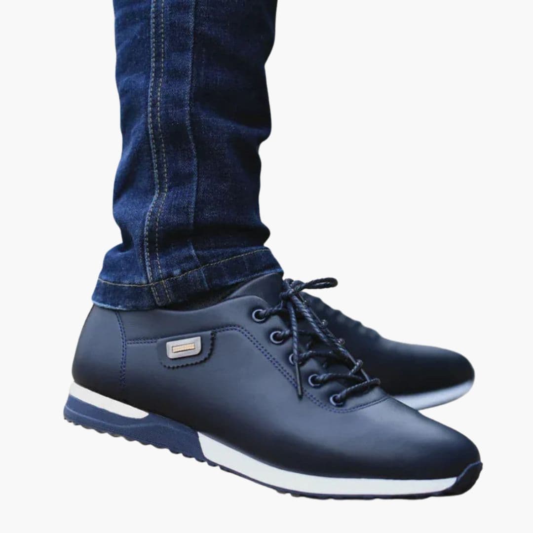 Baskets homme à lacets design bas