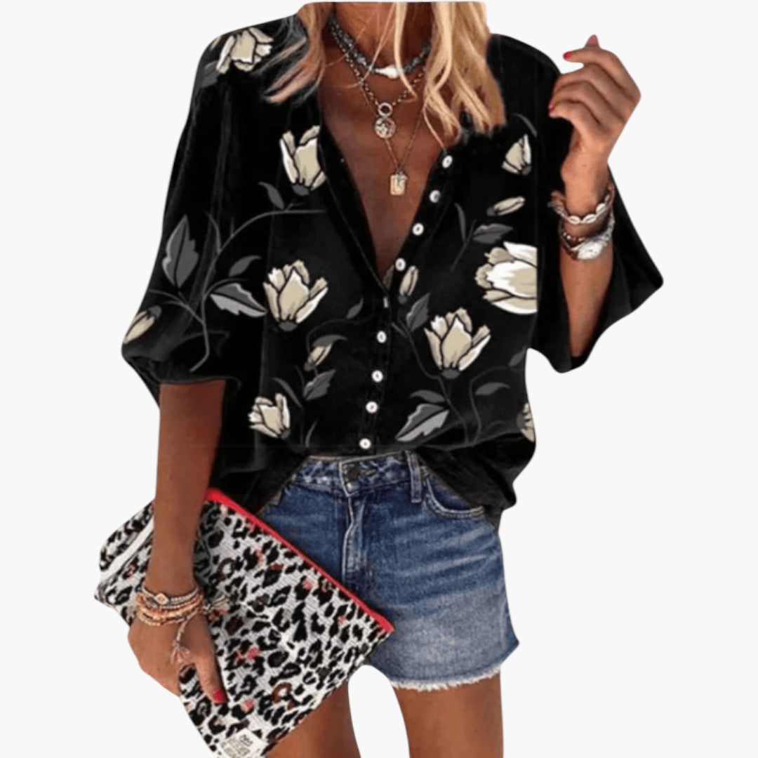 Camicia da donna con patta di bottoni e maniche corte