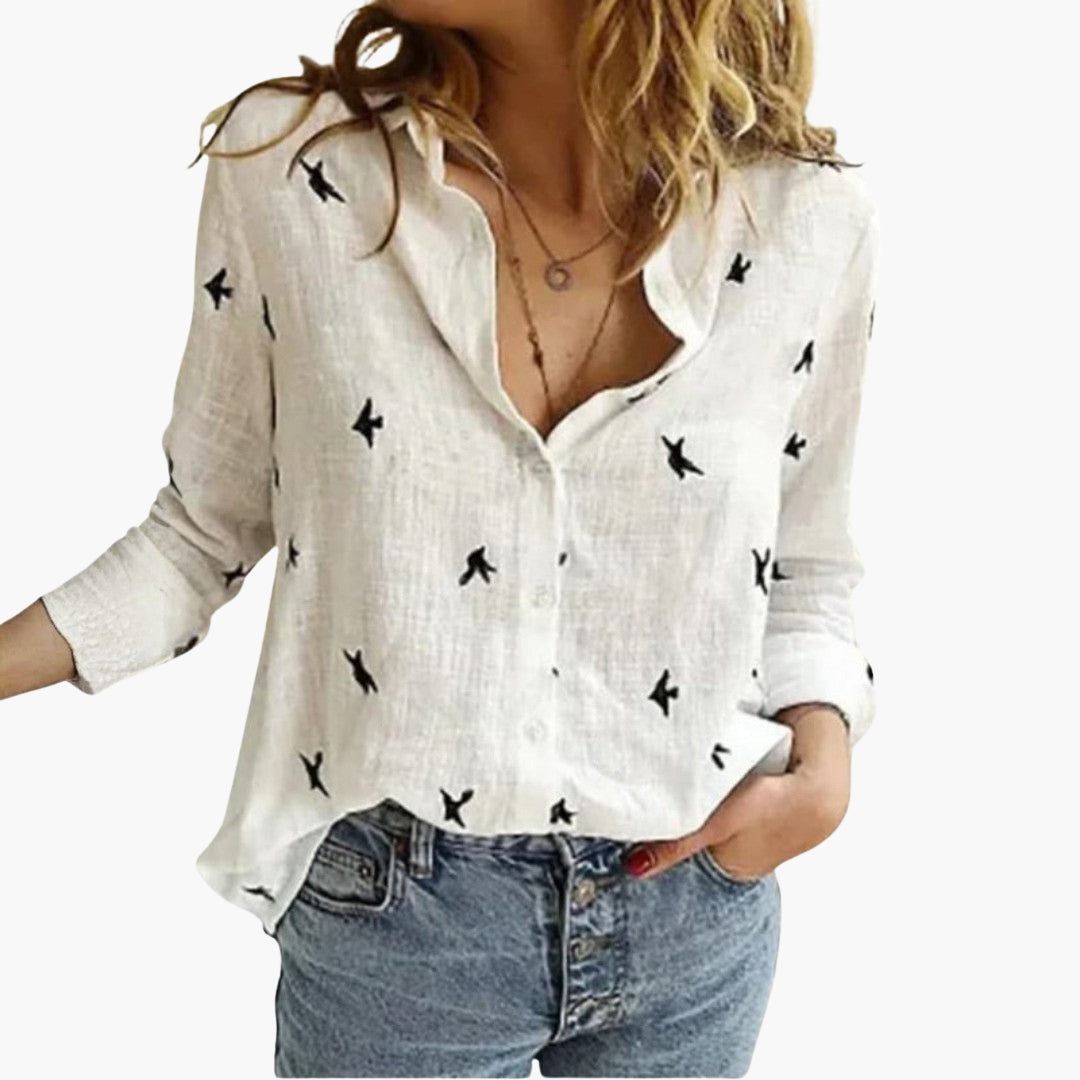 Damenbluse mit Knopfleiste und Tupfenmuster