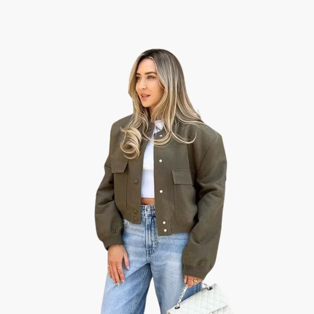Bomber corto da donna con tasche a patta