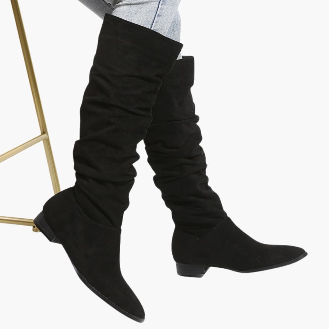 Bottes femme hauteur genou à bout pointu et semelle plate