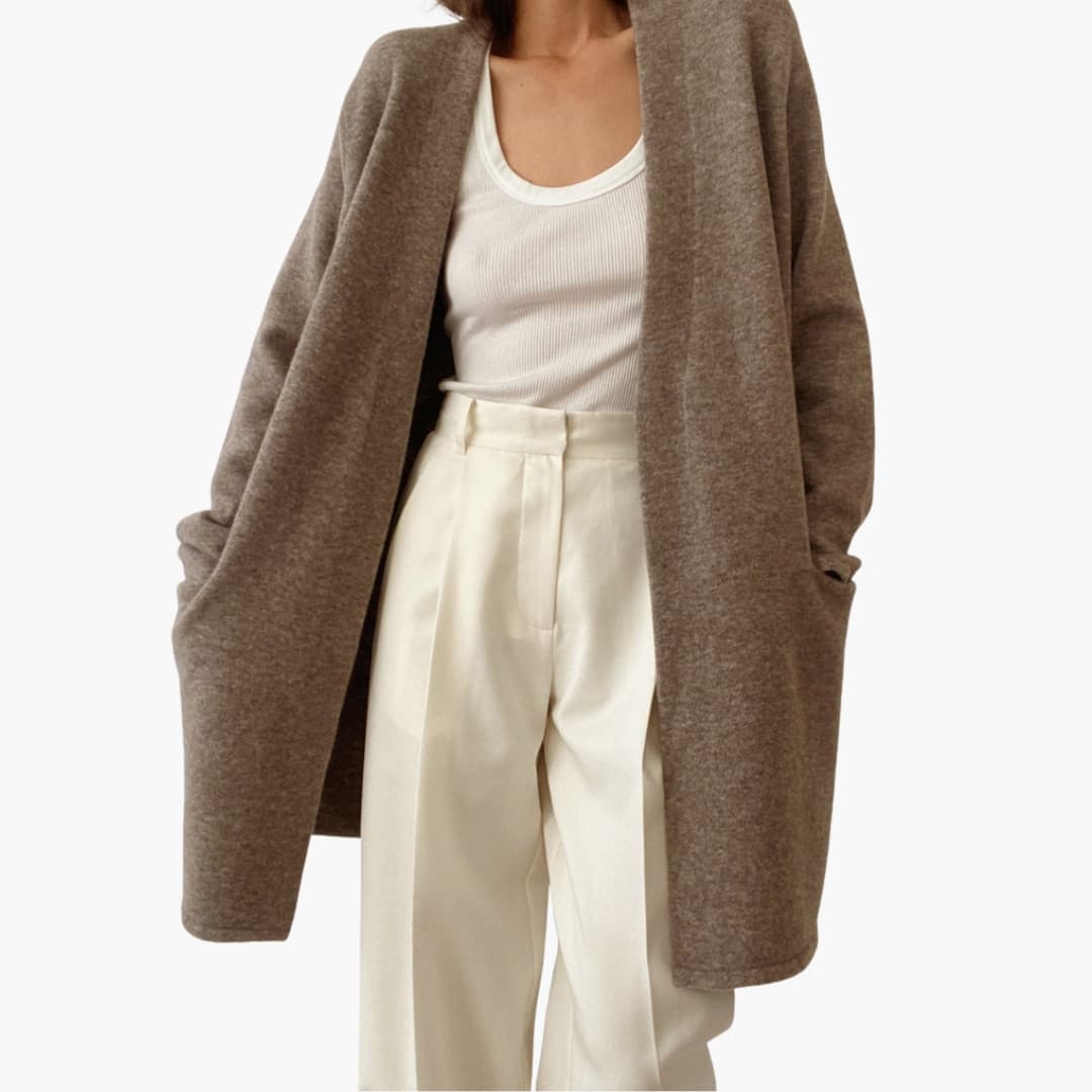 Cardigan femme ouvert avec poches latérales lisses