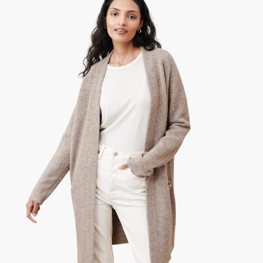 Cardigan femme ouvert avec poches latérales lisses