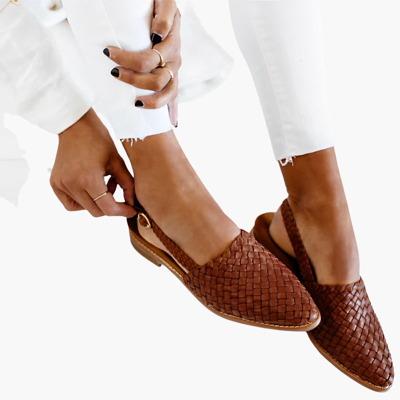 Chaussures slingback tissées pour femme à bout fermé et semelle plate