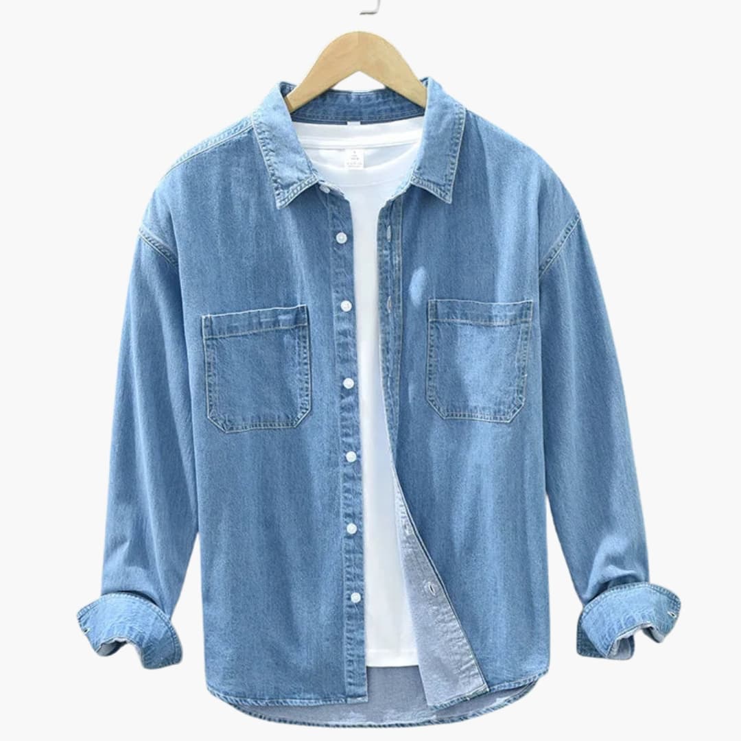 Chemise en denim homme avec fermeture à boutons et poche poitrine