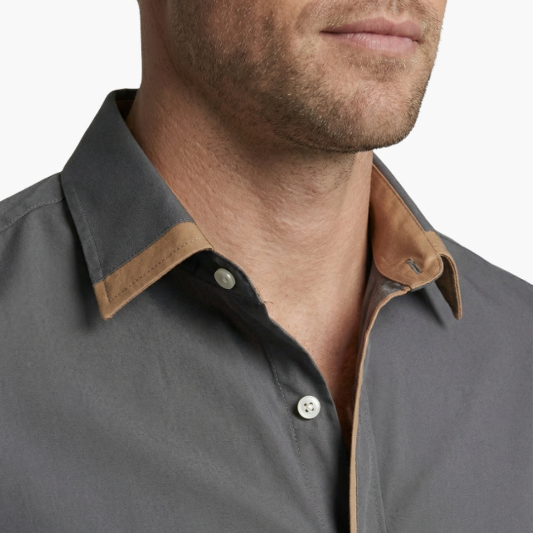 Chemise homme à patte de boutonnage et surface unie