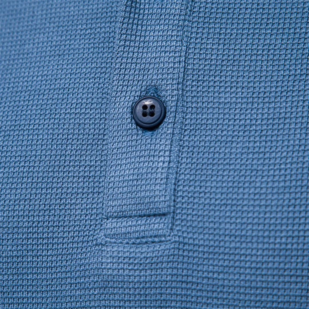 Chemise homme à surface texturée et patte de boutonnage