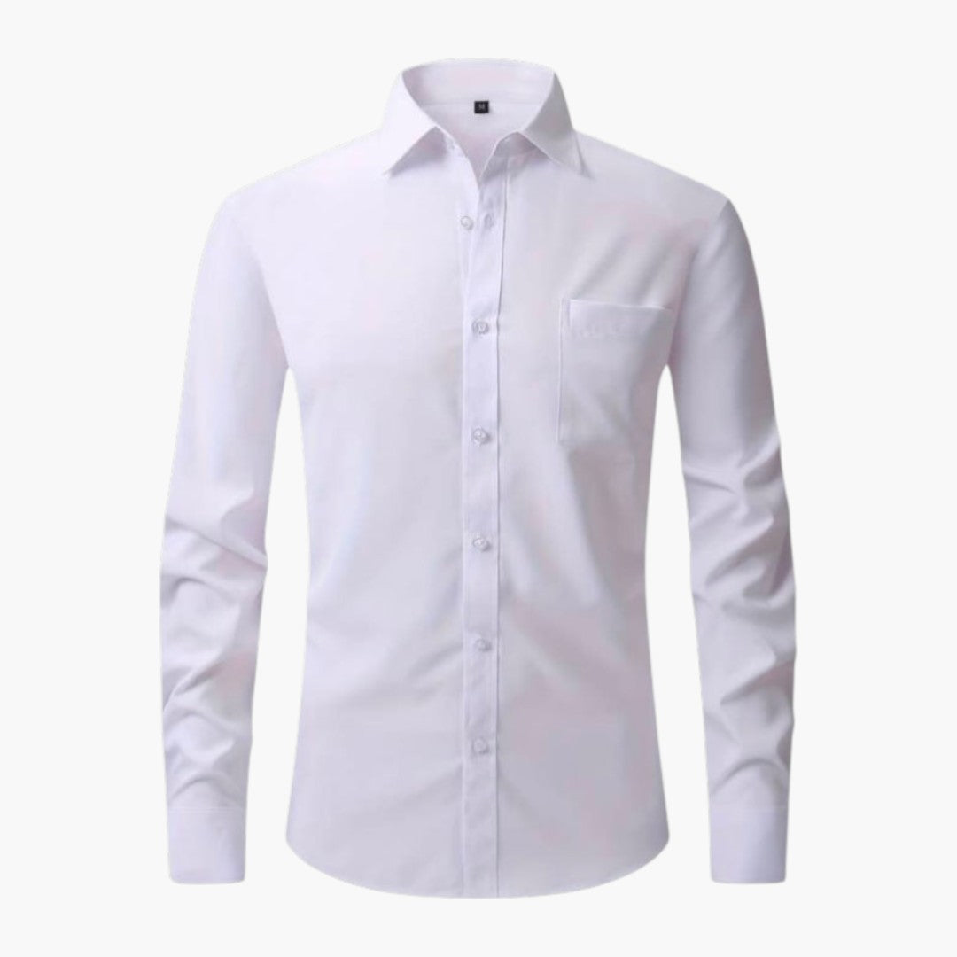 Chemise homme avec poche poitrine et patte de boutonnage