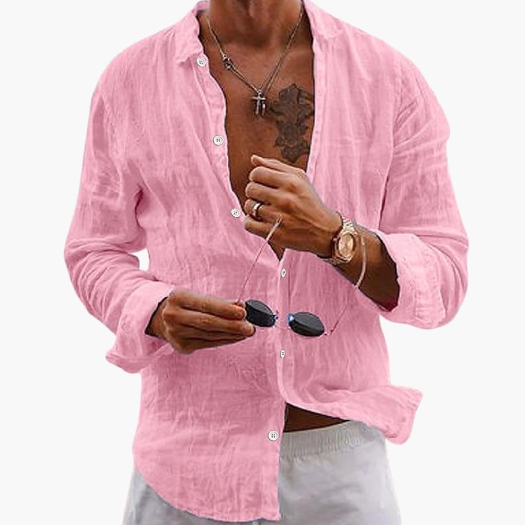 Chemise homme unie à manches longues avec col revers et fermeture boutonnée