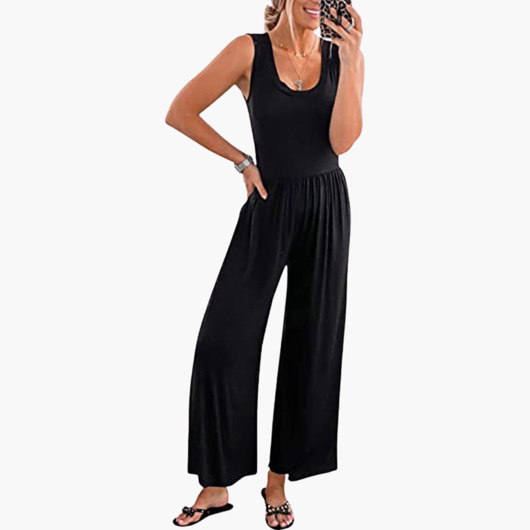 Tuta donna con scollo rotondo e gambe larghe