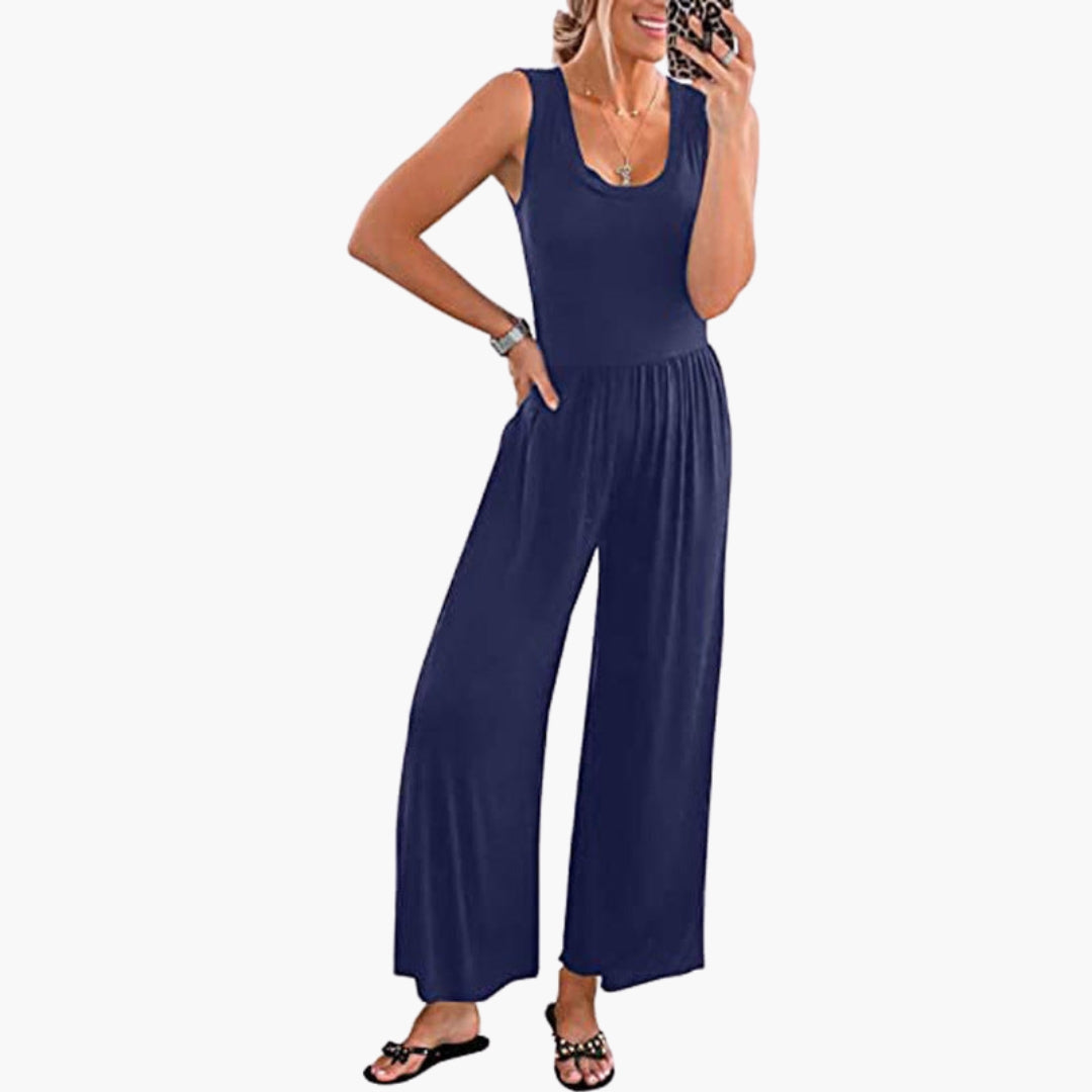 Tuta donna con scollo rotondo e gambe larghe