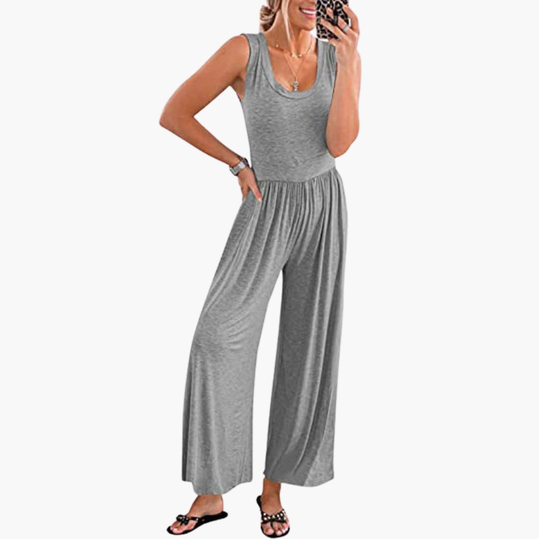 Combinaison femme avec encolure ronde et jambes larges