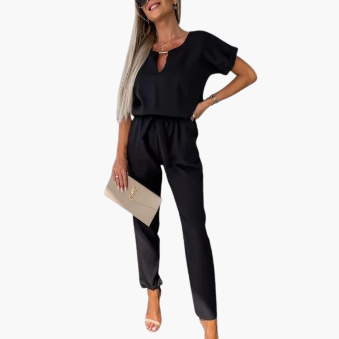 Tuta donna maniche corte con scollo a V