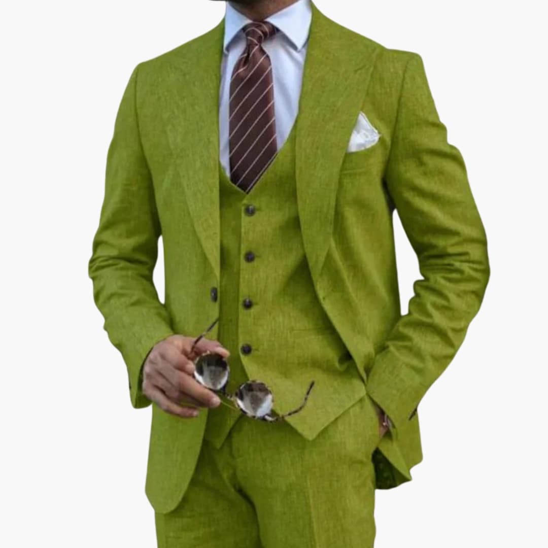 Costume trois pièces pour homme couleur moutarde, coupe ajustée