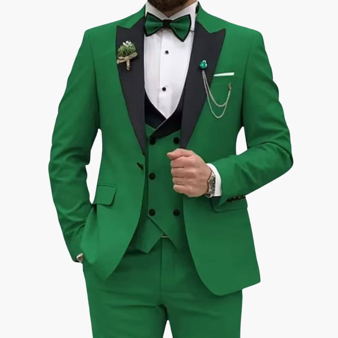 Costume homme trois pièces avec col contrastant et gilet