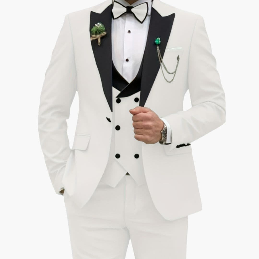 Costume homme trois pièces avec col contrastant et gilet