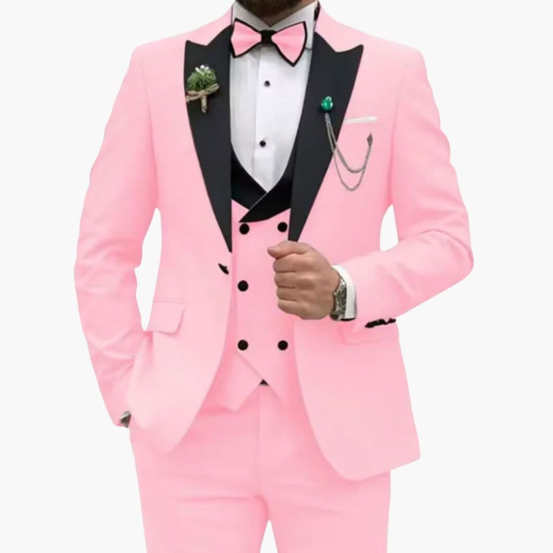 Costume homme trois pièces avec col contrastant et gilet