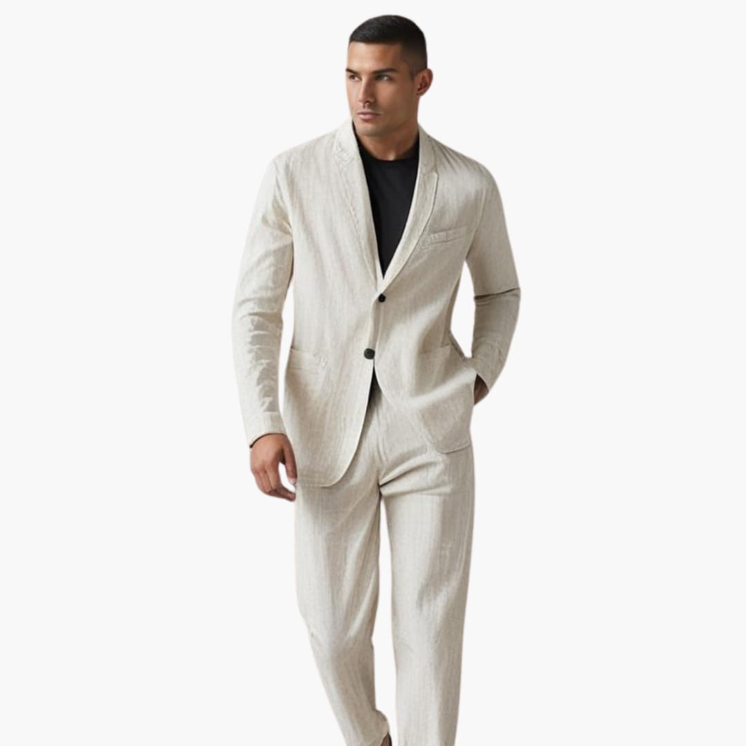Ensemble costume homme avec blazer et pantalon droit