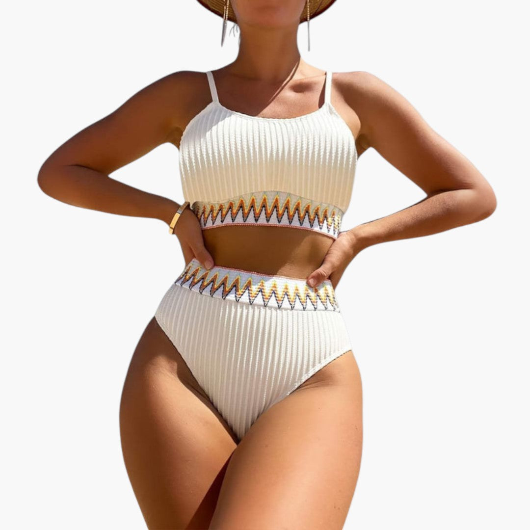 Ensemble bikini femme avec haut côtelé