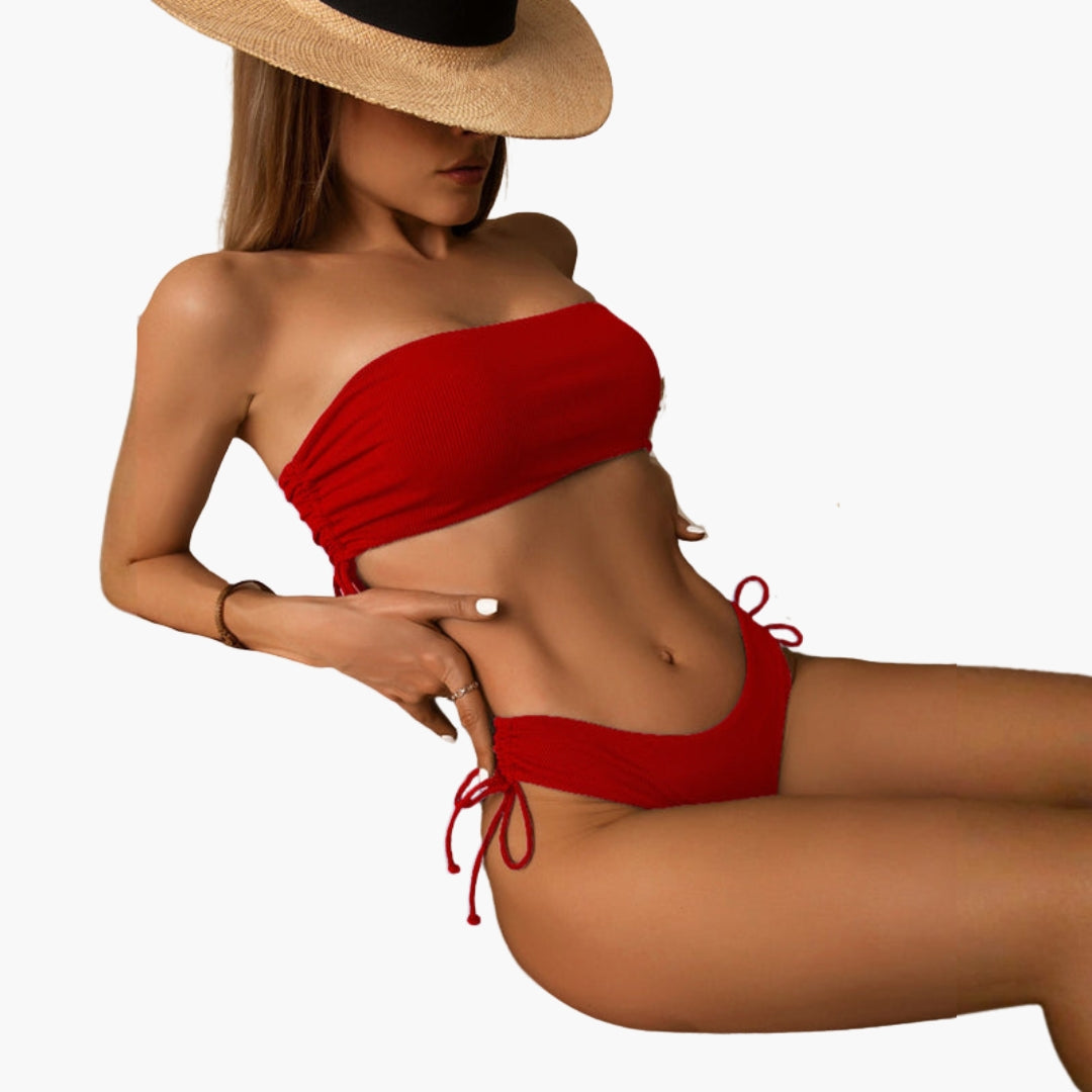 Women's two-piece swimsuit set with bandeau top