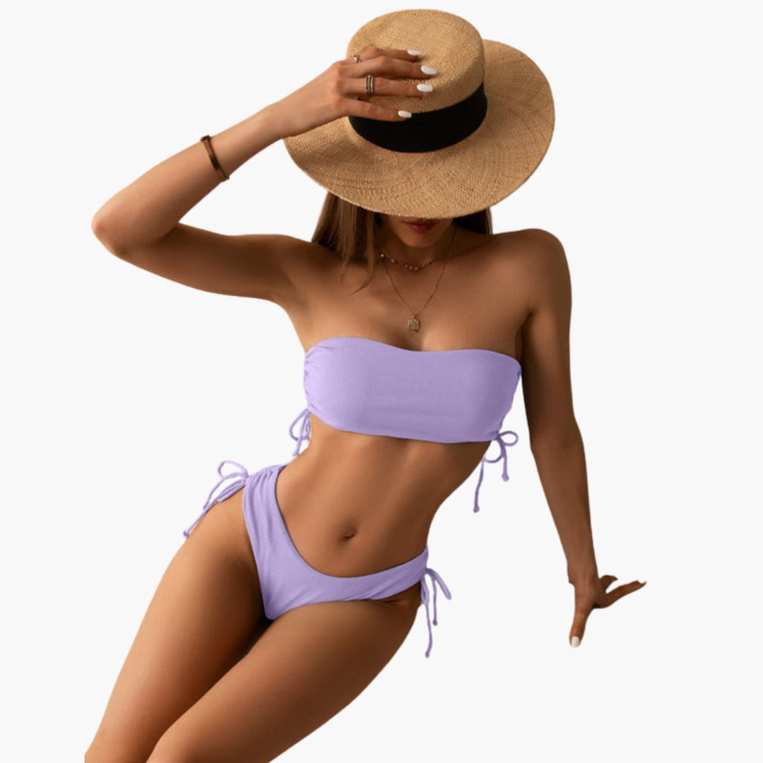 Women's two-piece swimsuit set with bandeau top