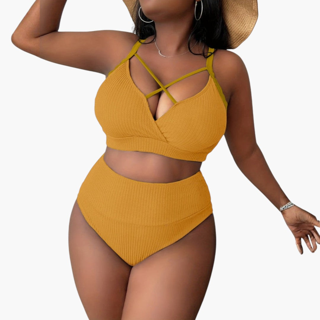 Plus-size women's two-piece swimsuit set with high-waisted bottoms
