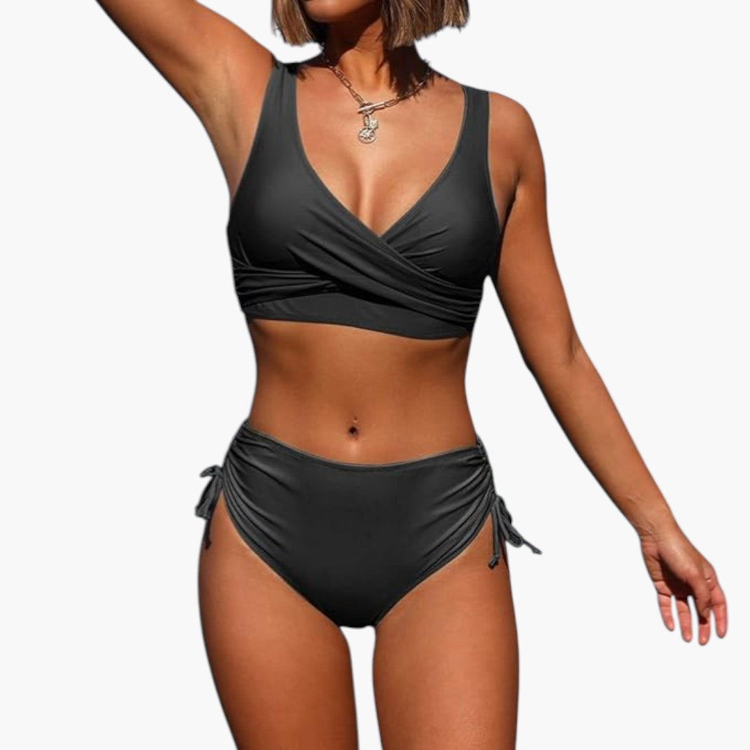 Women's two-piece swimsuit with high-waisted bottoms