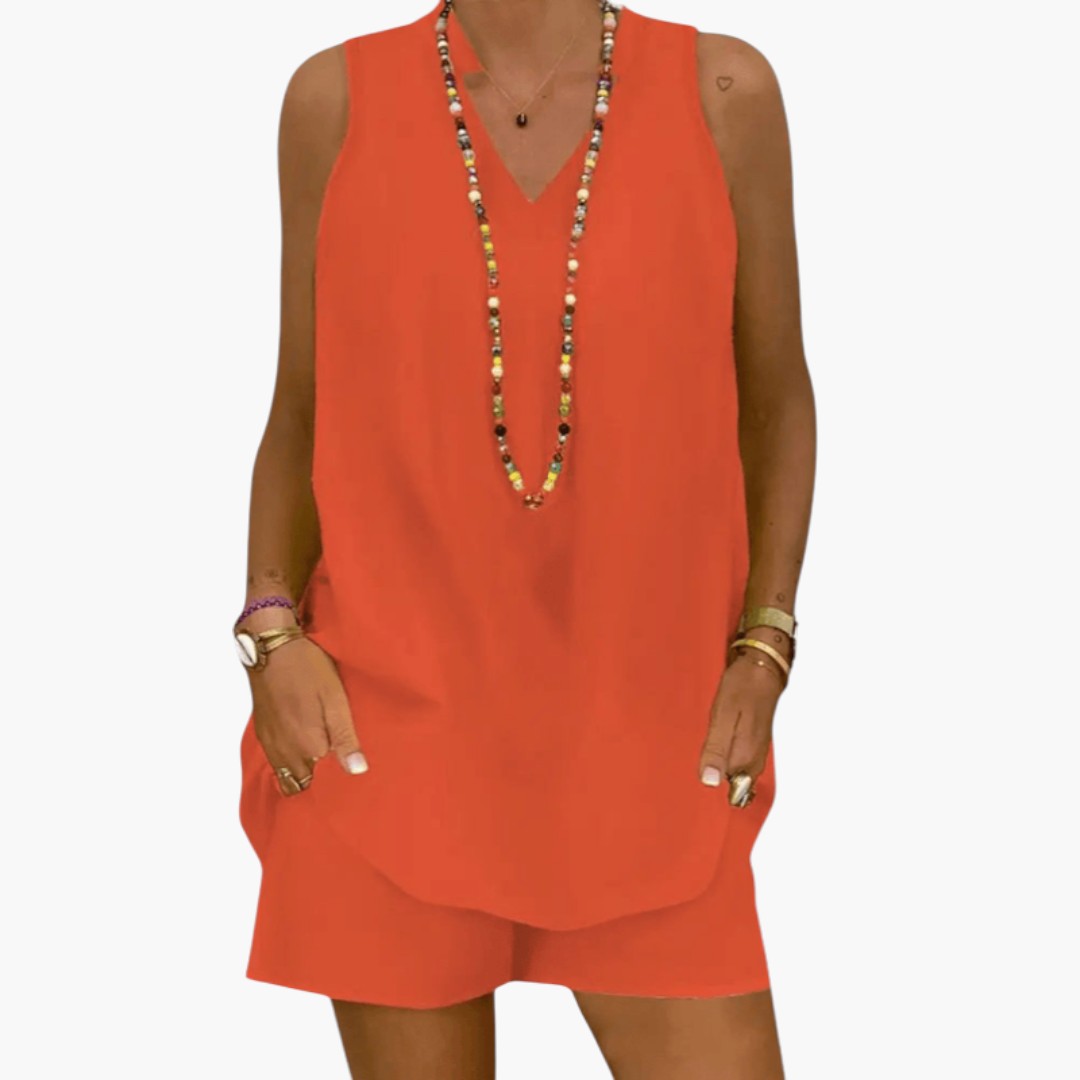 Conjunto de verano para mujer con blusa sin mangas y pantalones cortos