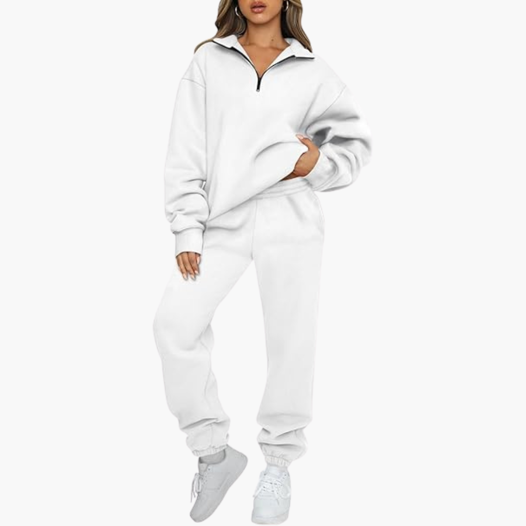 Women's tracksuit set with half-zip sweatshirt