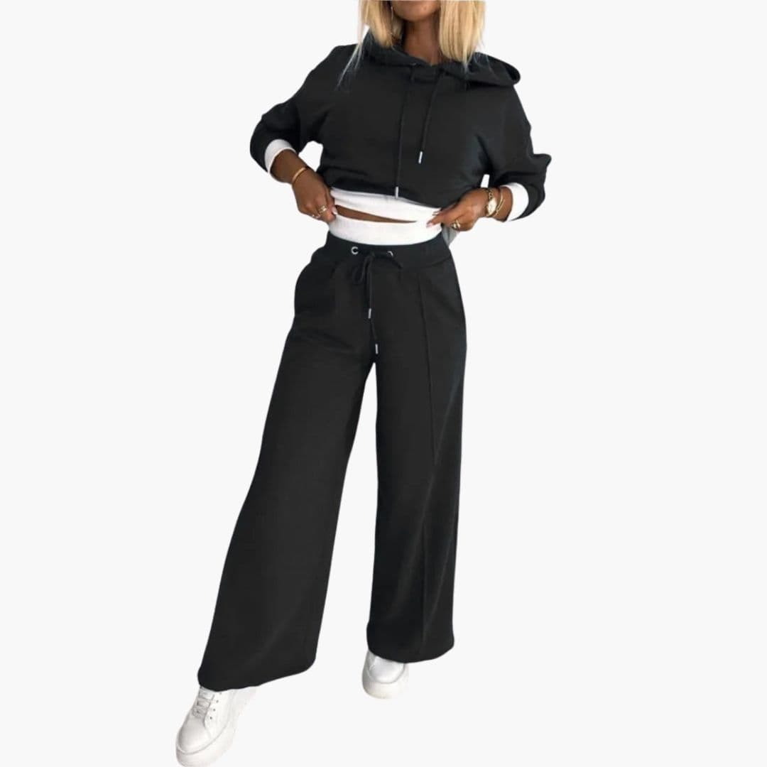 Ensemble deux pièces femme avec haut à capuche